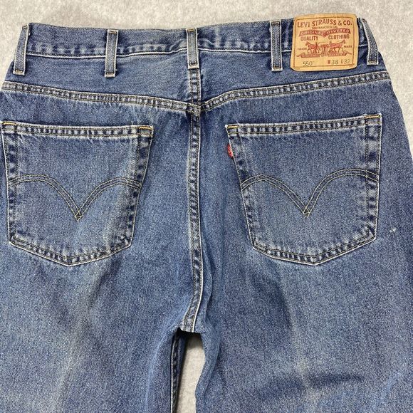 Levis Strauss 550 Jeans Mens 34x30 Distressed Paint Baggy Relaxed Fit Denim - Picture 12 of 15